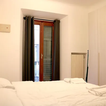 Lägenhet Via Custodi - Navigli House Selection *